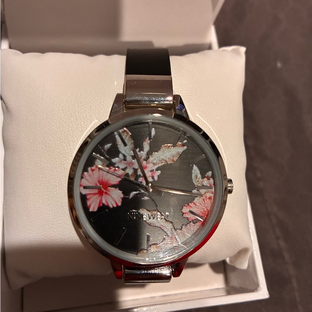 Women's Floral Watch - Black and Silver